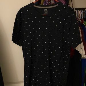 Large old navy graphic short sleeve t shirt